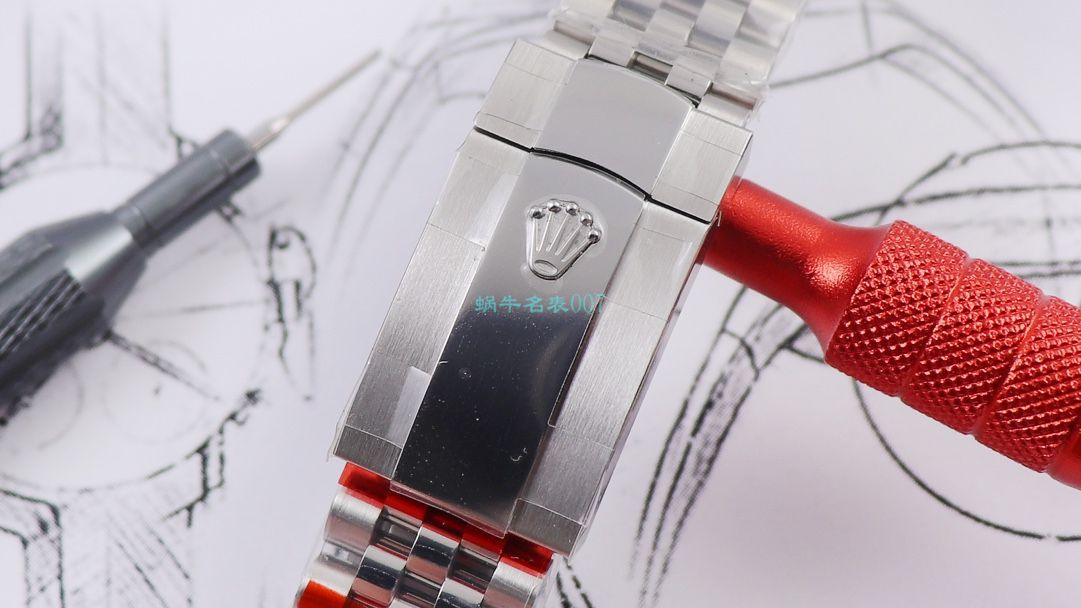 RE Factory  top  Replica Copy  Watches  Rolex   Datejust 系列m126334-0022绿萝 wrist watches  / R607