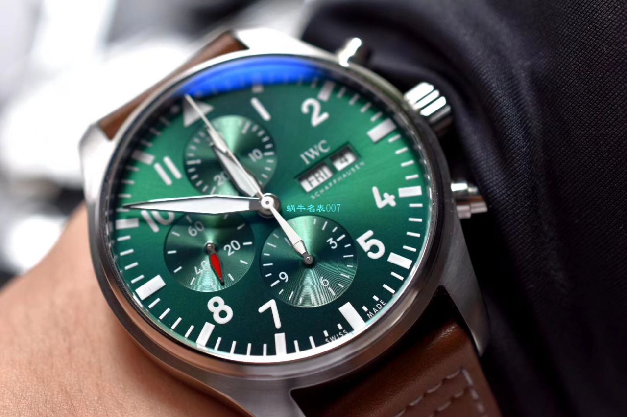 ZF Factory  Replica Copy  Watches  IWC 飞行员IW377725，IW377726，IW377713 wrist watches  / WG522