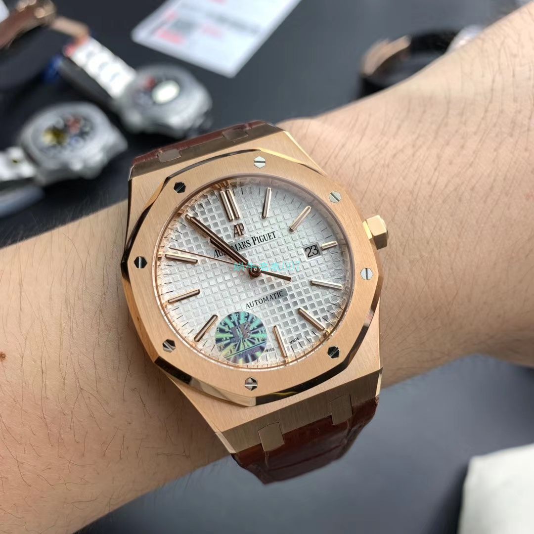 【JF Factory  top  Replica Copy  Watches 】皇家橡树系列 皇家橡树自动上链15400OR.OO.1220OR.02 wrist watches  / AP019