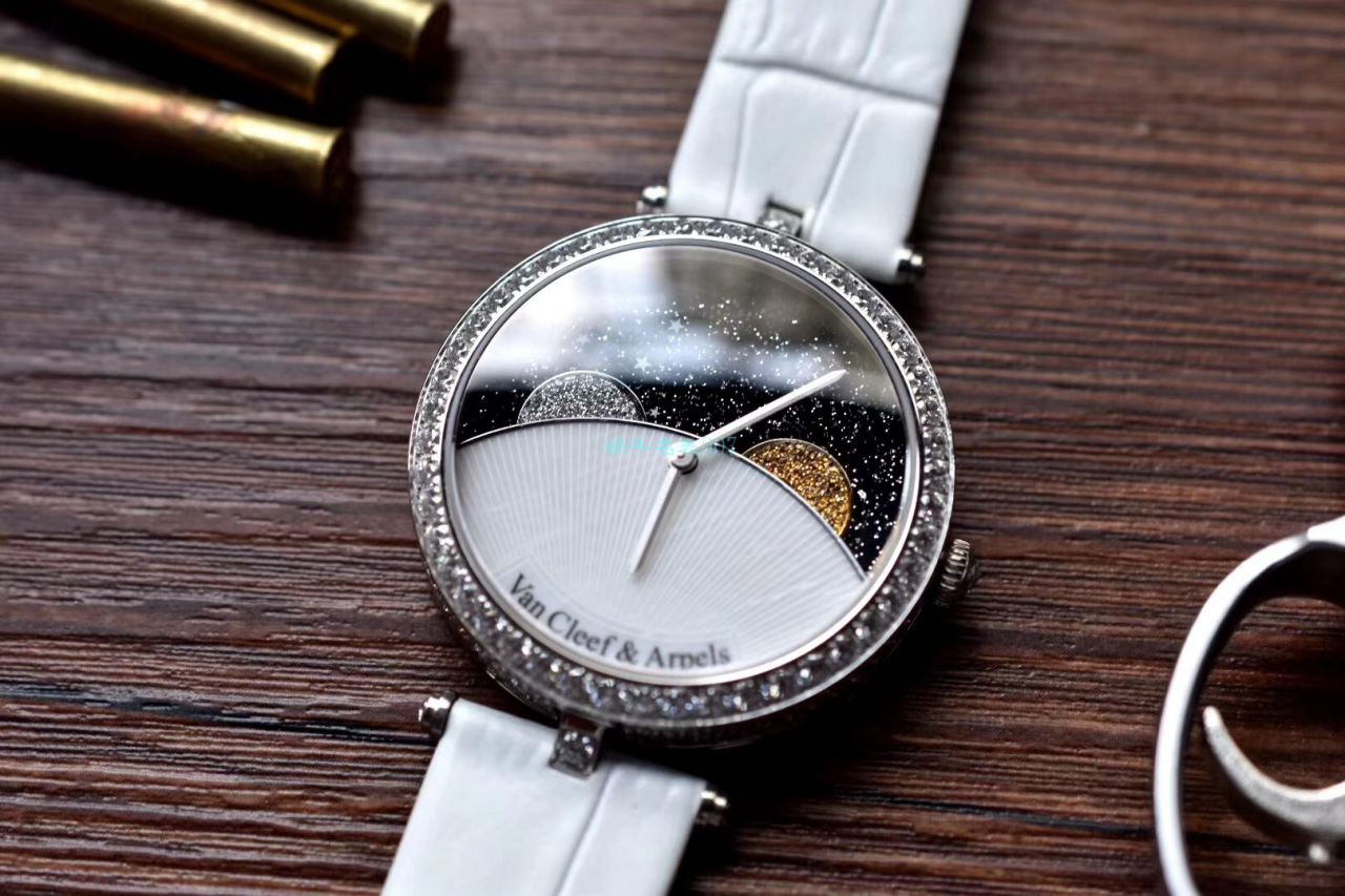 梵克雅宝 top  Replica Copy 女装诗意复杂功能系列VCARN25800 wrist watches  / VCA09
