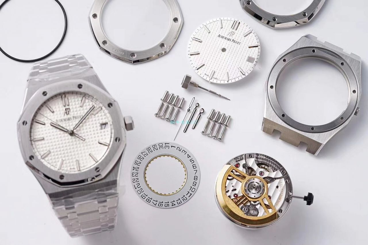 ZF Factory APAudemars Piguet  Replica Watches 皇家橡树 Replica 15500ST.OO.1220ST.04 wrist watches  / AP198