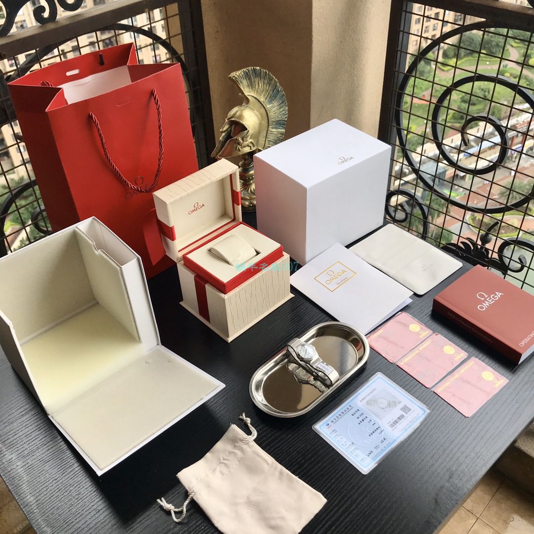 原单真钻女表OMEGA Constellation 系列123.15.27.60.51.002 wrist watches  / M703