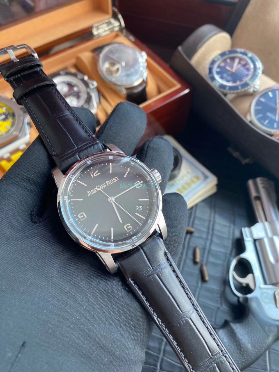 TNK Factory AP Replica Watches Audemars Piguet CODE 11.59系列 Replica 15210BC.OO.A321CR.01 / AP197