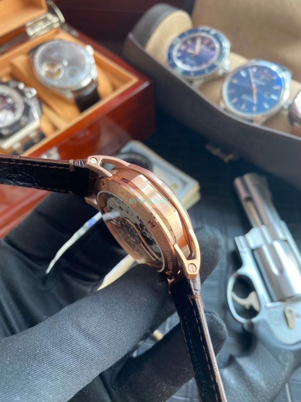 TNK Factory Audemars Piguet  Copy  Watches CODE 11.59系列 Replica 15210OR.OO.A099CR.01 wrist watches  / AP201