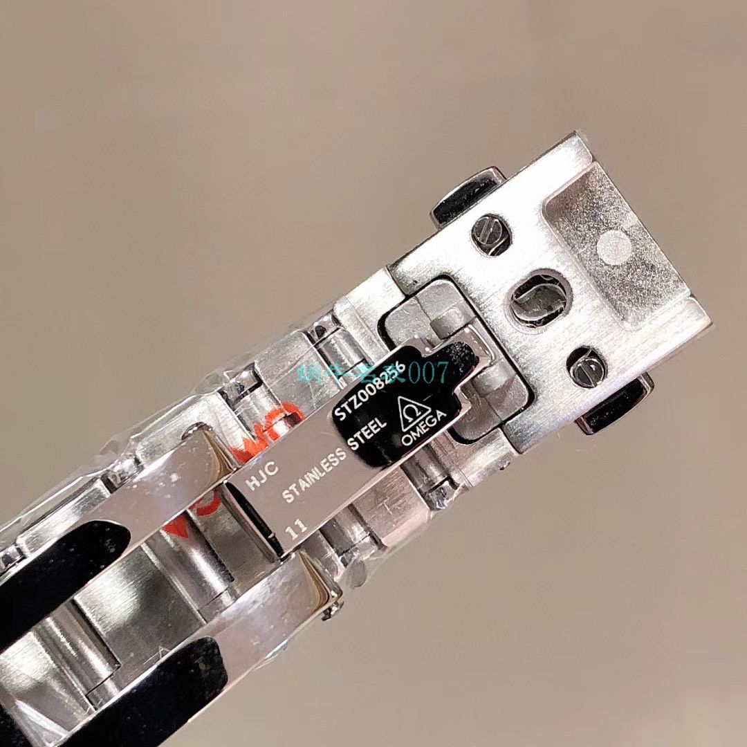 GF Factory 官网OMEGA Constellation 女装 High quality  Replica  Replica 131.20.25.60.55.002 wrist watches  / M708
