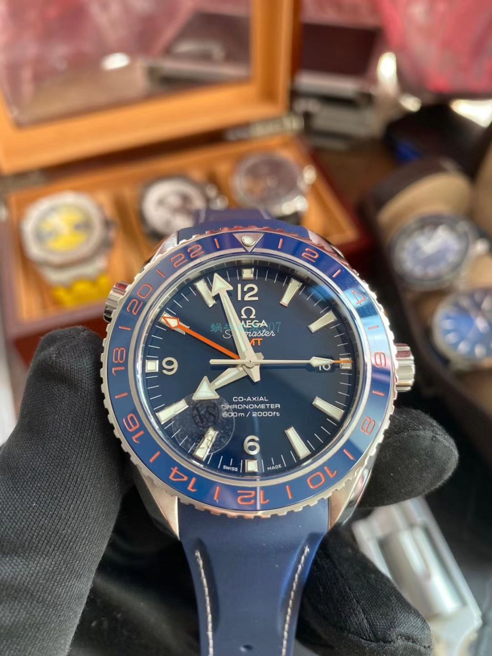 VS Factory 官网【 Video analysis 美好星球】 top  Replica Copy OMEGA Seamaster 海洋宇宙600米232.32.44.22.03.001 wrist watches  / M711