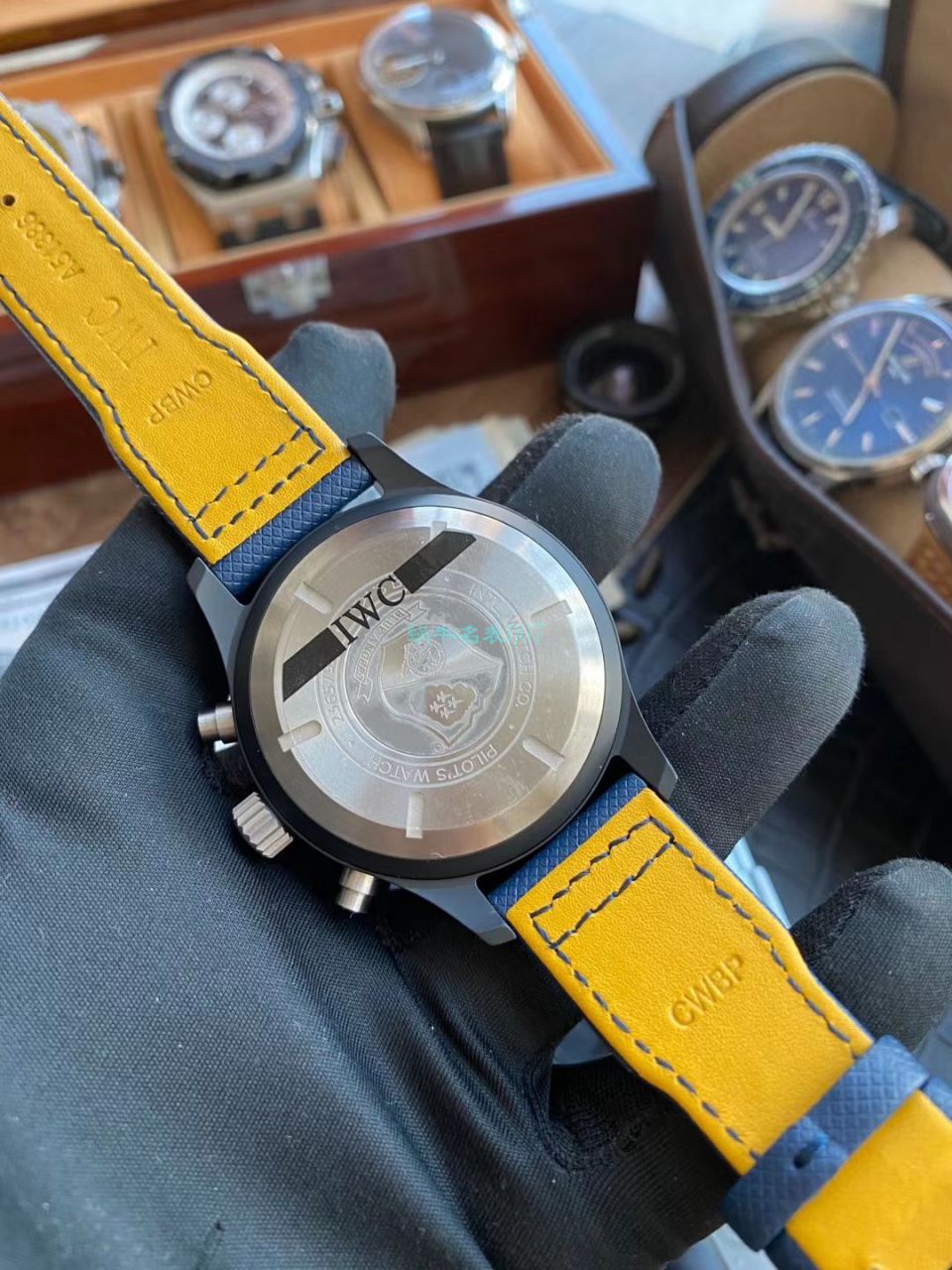  Video analysis YL Factory  Replica Watches  IWC 飞行员系列IW389008 wrist watches  / WG537