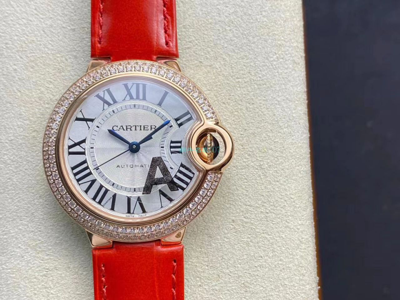 V6 Factory V7版本 Replica Copy  Cartier  蓝气球33MM女表WE902066 wrist watches  / K292