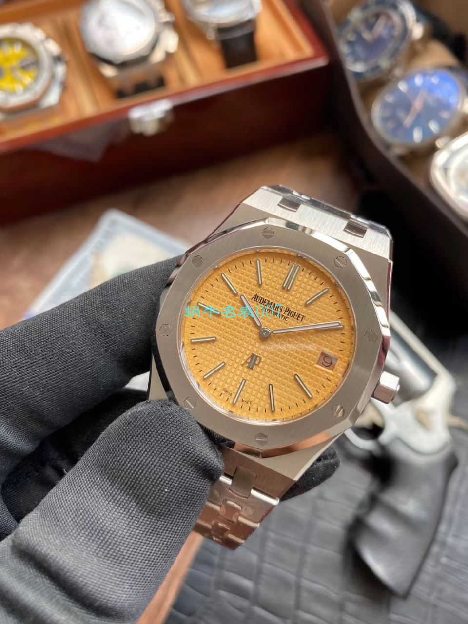 XF Factory  top  Replica AP Watches Audemars Piguet 皇家橡树 Replica 15202BC.OO.1240BC.01 wrist watches  / AP205