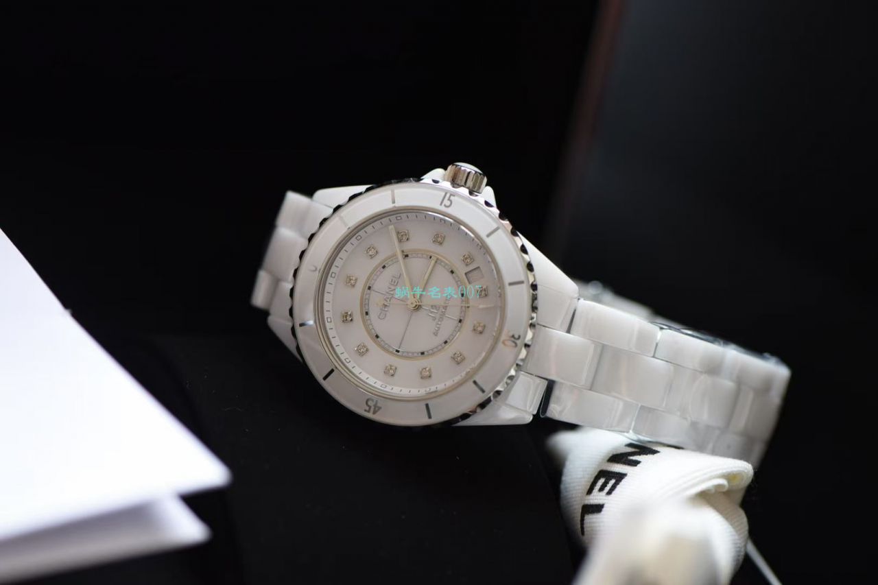 BV Factory  top  Replica Copy 香奈儿女士 Watches 新款背透J12系列H5700 wrist watches  / X059