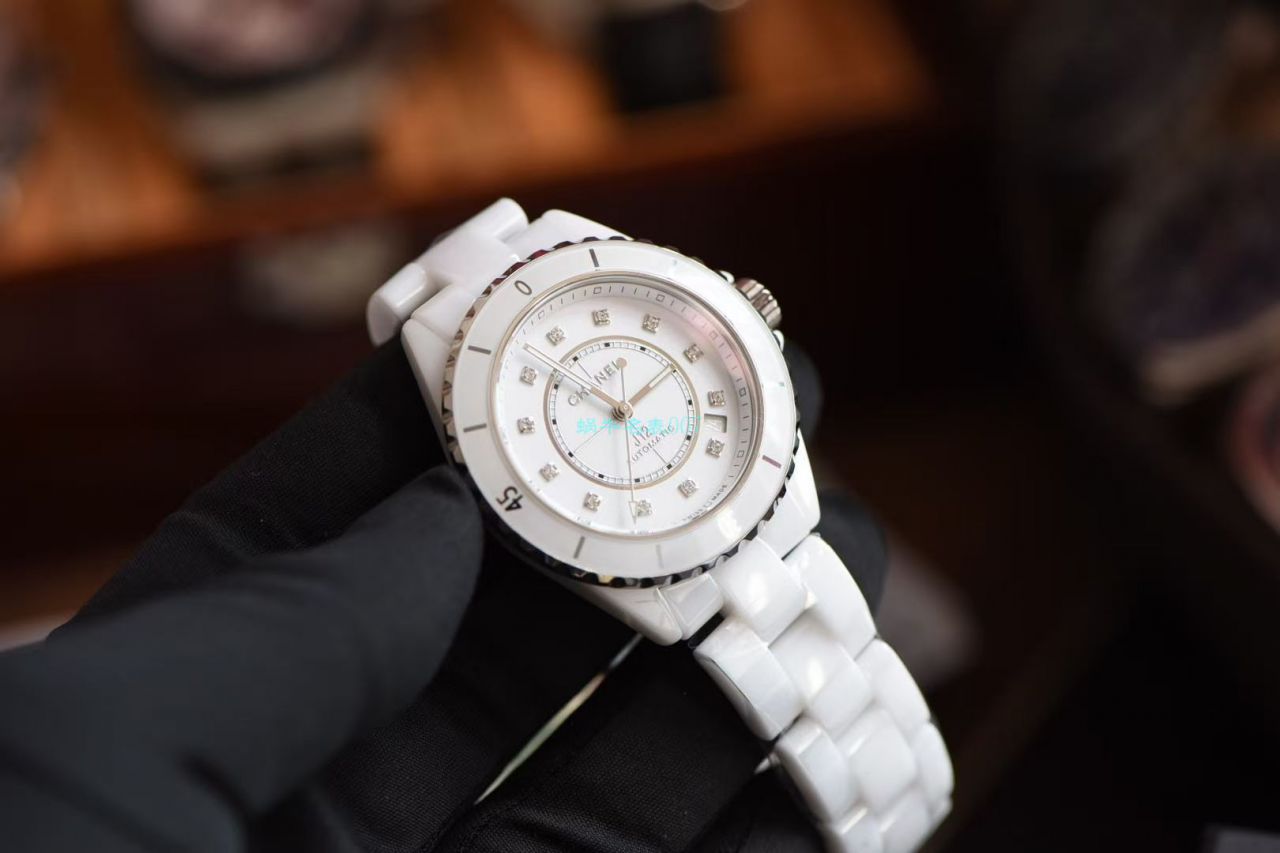 BV Factory  High quality  Replica 香奈儿女士 Watches 新款背透J12系列H5705 wrist watches  / X058