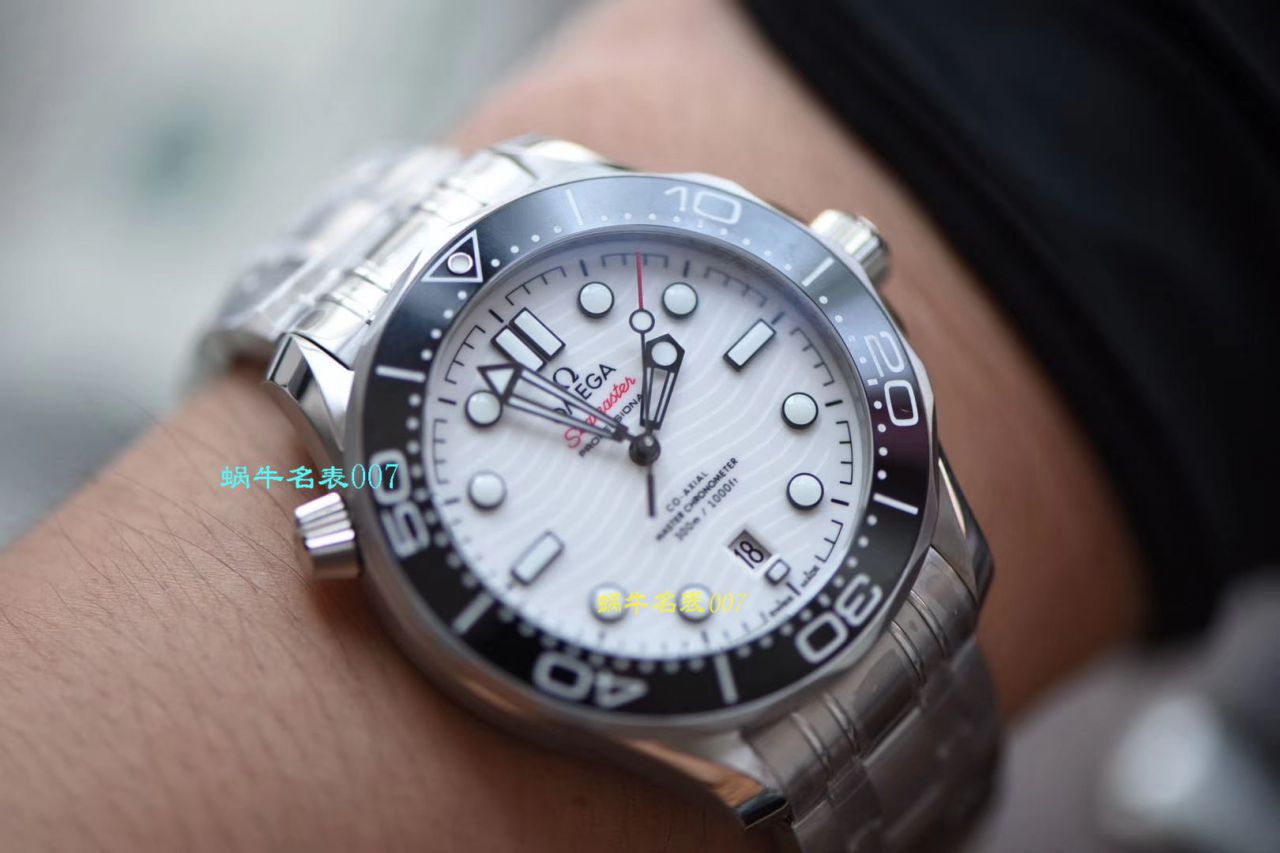 【评测视频】vs Factory OMEGA Seamaster 300米 top  Replica Copy 210.30.42.20.04.001 Watches  / R718