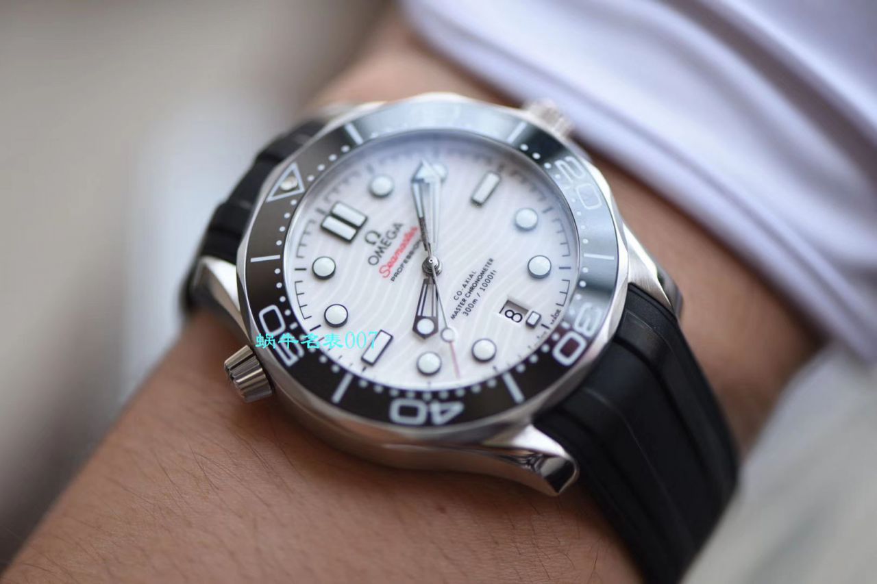 【评测视频】vs Factory OMEGA Seamaster 300米 top  Replica Copy 210.30.42.20.04.001 Watches  / R718