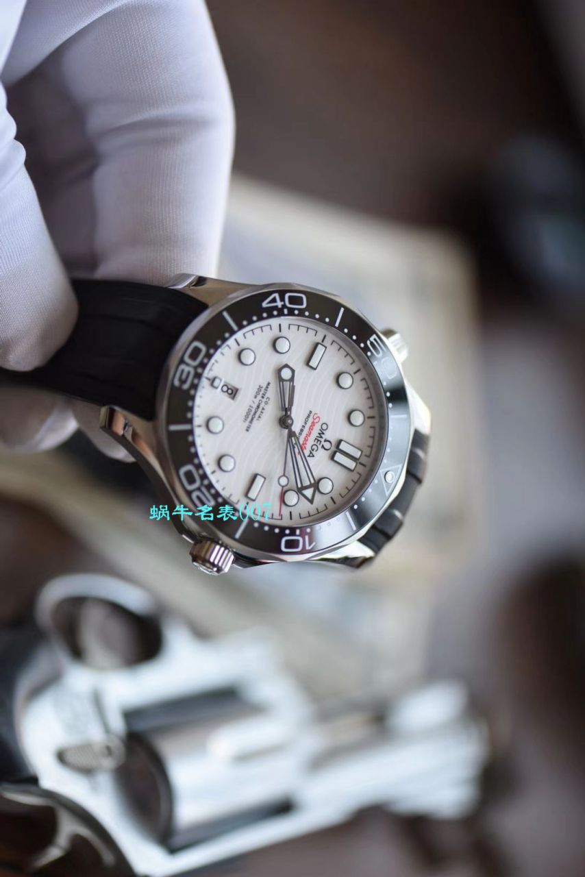 【评测视频】vs Factory OMEGA Seamaster 300米 top  Replica Copy 210.30.42.20.04.001 Watches  / R718