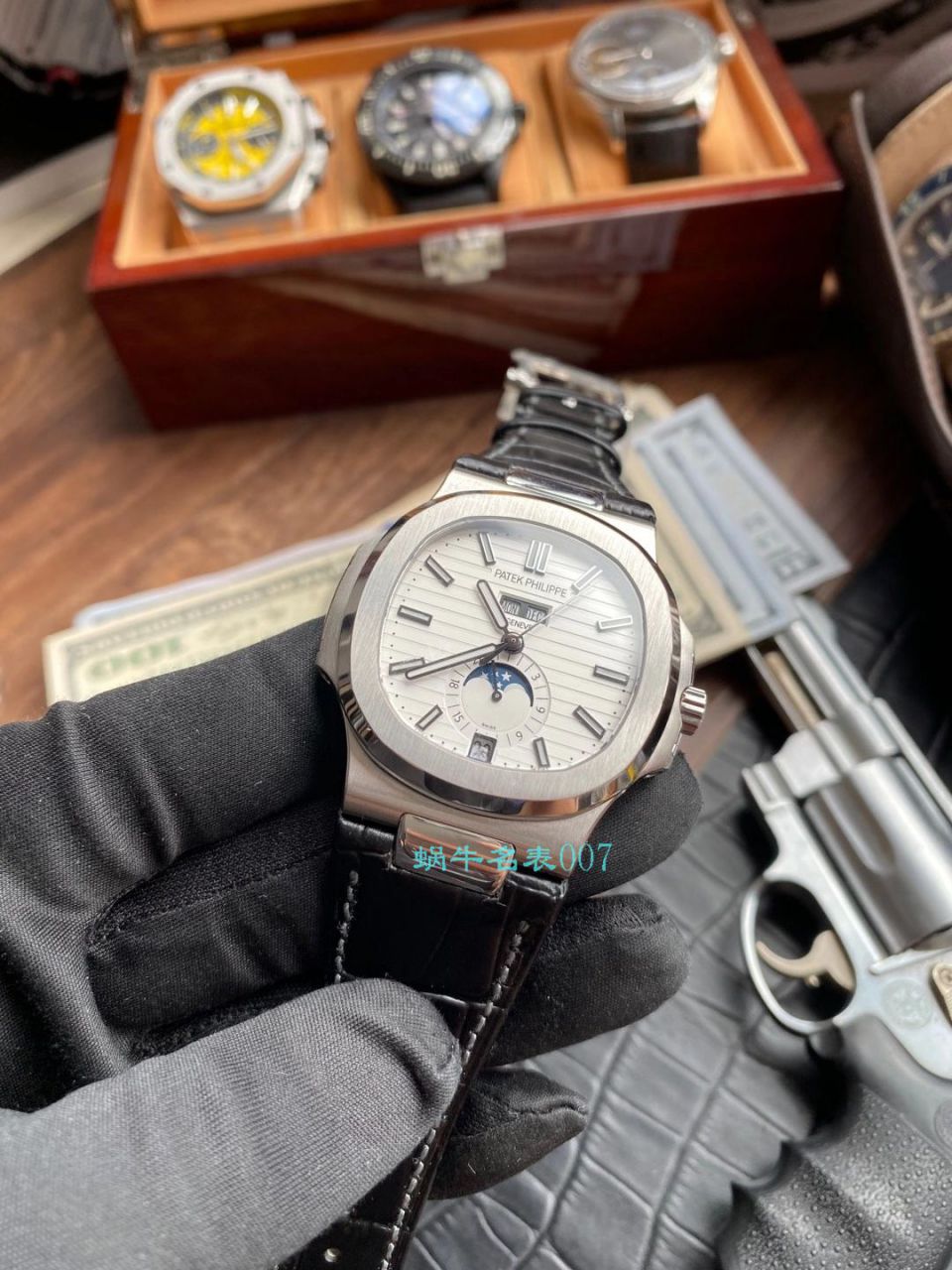 GR Factory 最新 PATEK PHILIPPE Nautilus Nautilus 年历碗表 top  Replica Copy 5726系列V2版本（升级真月相） / BD330jpg
