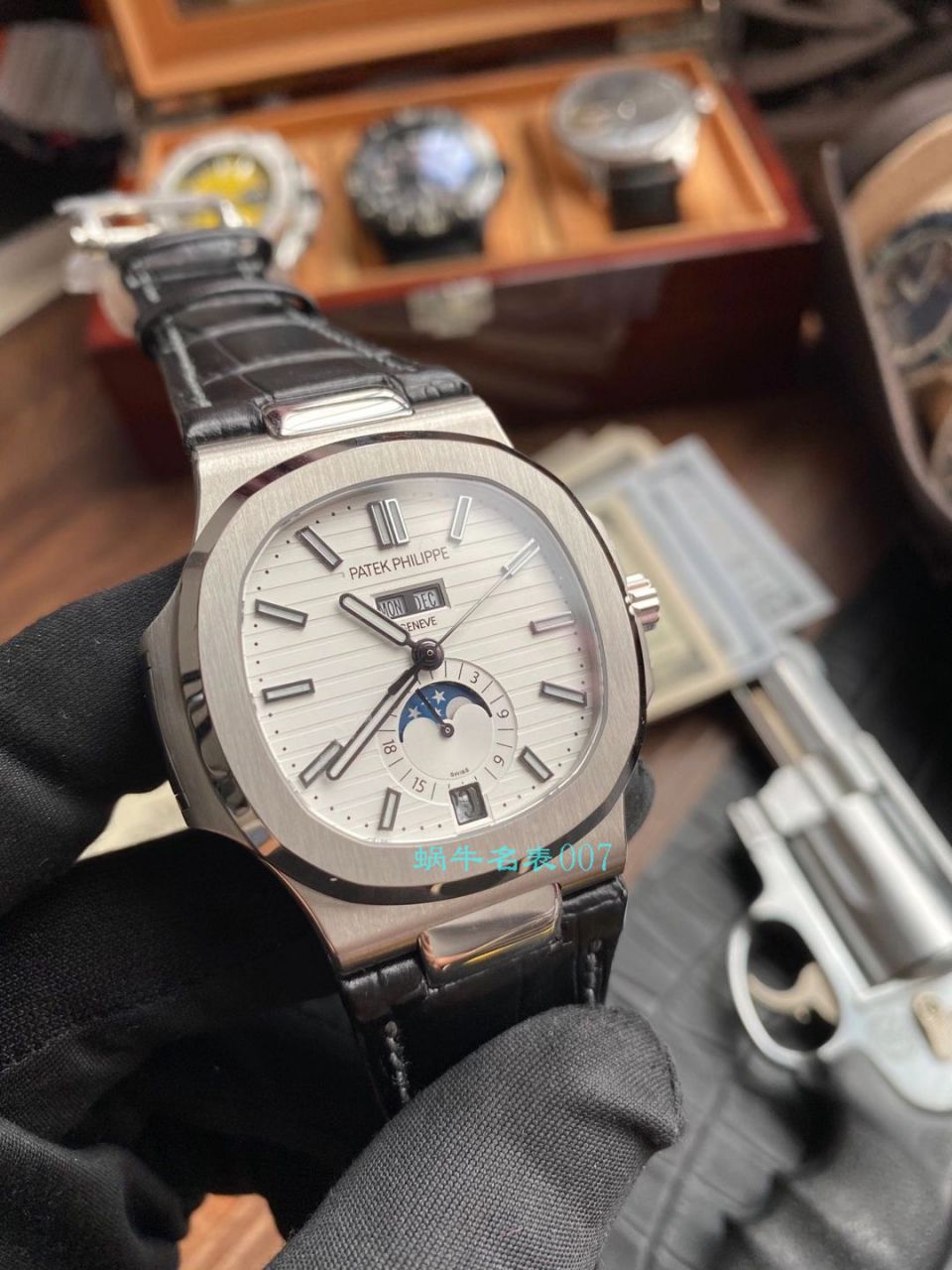 GR Factory 最新 PATEK PHILIPPE Nautilus Nautilus 年历碗表 top  Replica Copy 5726系列V2版本（升级真月相） / BD330jpg