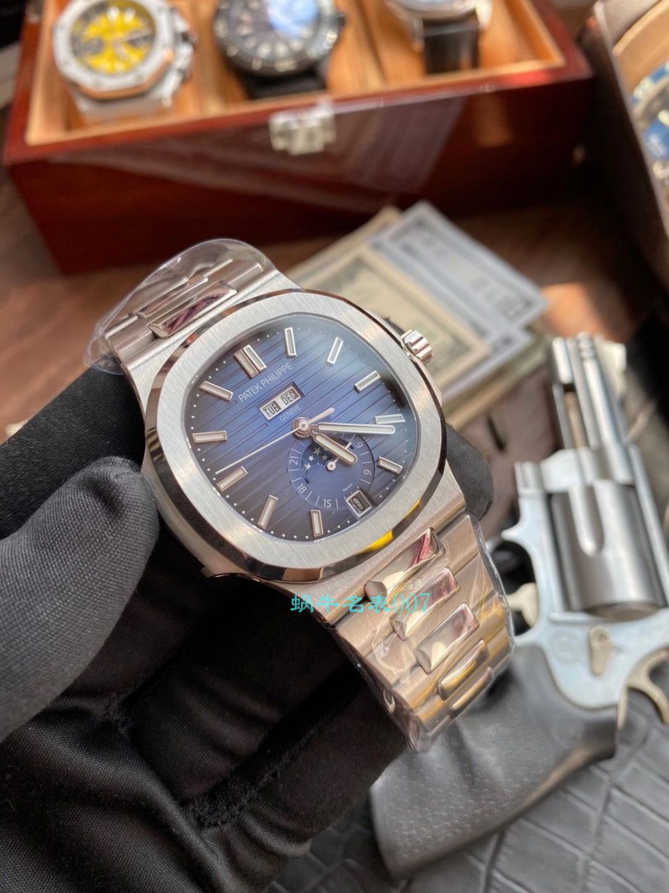 GR Factory 最新 PATEK PHILIPPE Nautilus Nautilus 年历碗表 top  Replica Copy 5726系列V2版本（升级真月相） / BD330jpg
