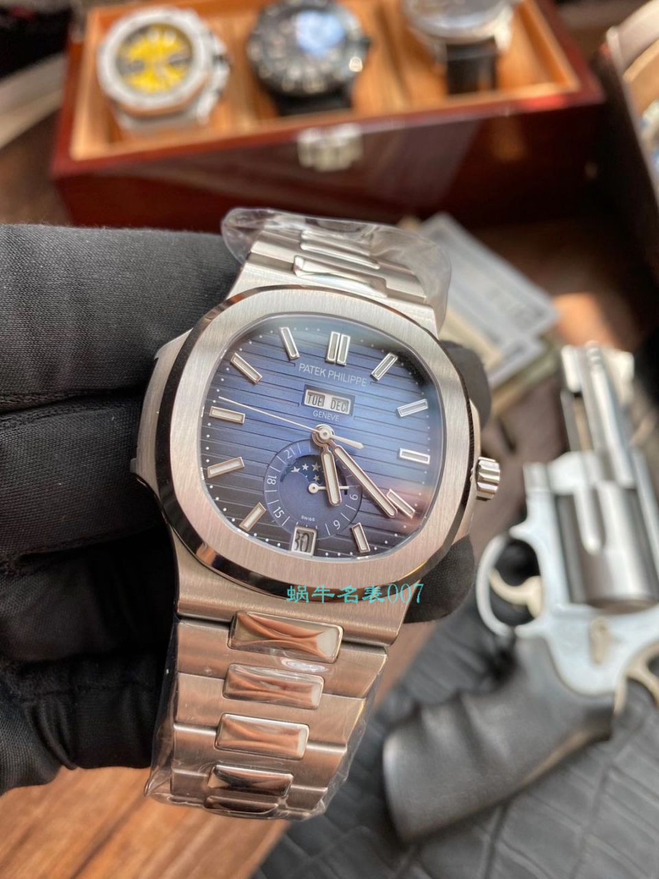 GR Factory 最新 PATEK PHILIPPE Nautilus Nautilus 年历碗表 top  Replica Copy 5726系列V2版本（升级真月相） / BD330jpg