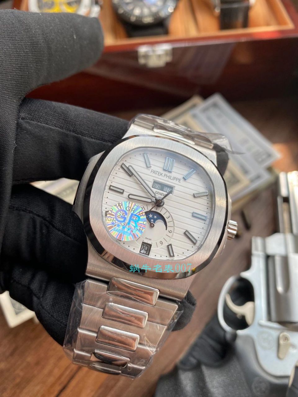 GR Factory 最新 PATEK PHILIPPE Nautilus Nautilus 年历碗表 top  Replica Copy 5726系列V2版本（升级真月相） / BD330jpg