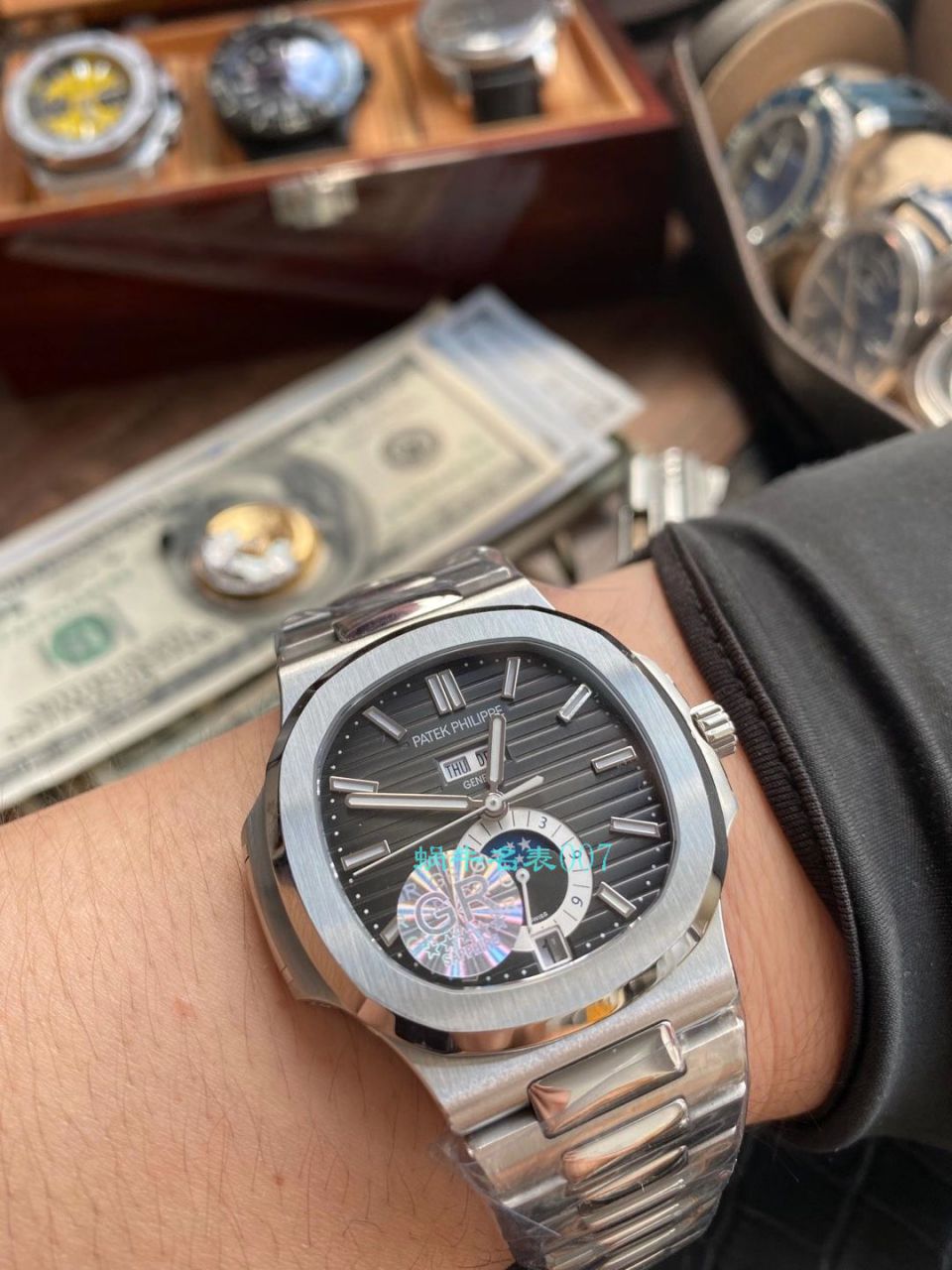 GR Factory 最新 PATEK PHILIPPE Nautilus Nautilus 年历碗表 top  Replica Copy 5726系列V2版本（升级真月相） / BD330jpg