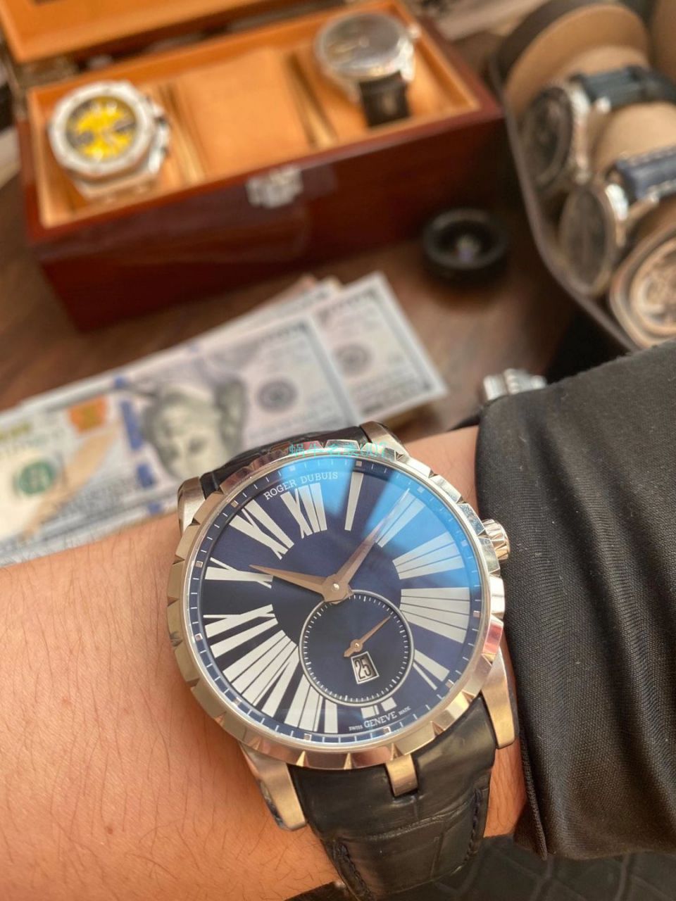 PF Factory 罗杰杜彼王者系列 top  Replica Copy  Watches DBEX0535 wrist watches  / LJ088