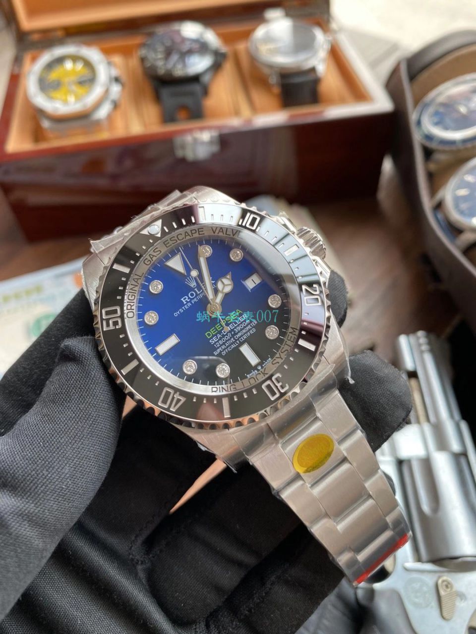 【真钻 copy customized 】 Rolex 渐变蓝鬼王 Watches m126660-0002订制8颗VS八心八箭真钻刻度 top  Replica Copy  / R658