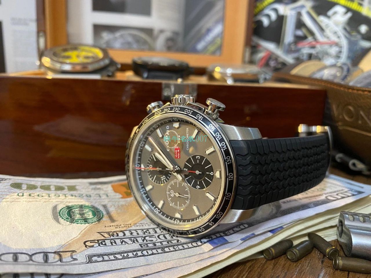V7 Factory  Chopard 经典赛车系列 Replica Copy 168571-3004，168571-6002 wrist watches  / XB068