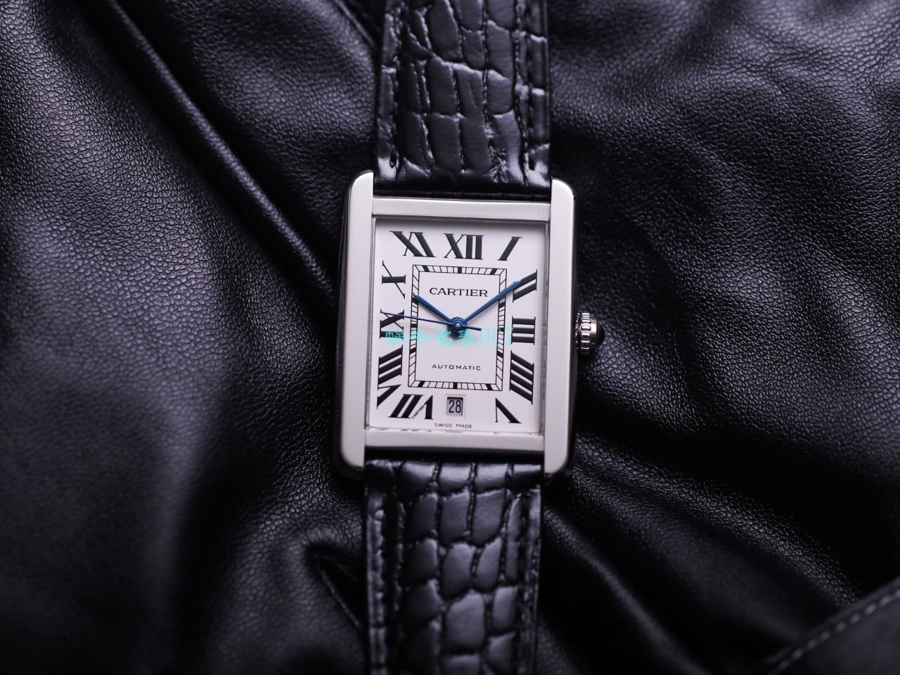 V9 Factory  Cartier  坦克系列 top  Knockoff  Watches W5200028（超大号） wrist watches  / K315