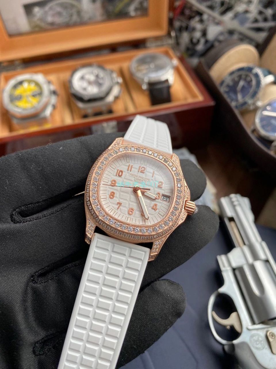 PPF Factory  PATEK PHILIPPE AQUANAUT top  Replica Watches 5069R-001女款 / BD337
