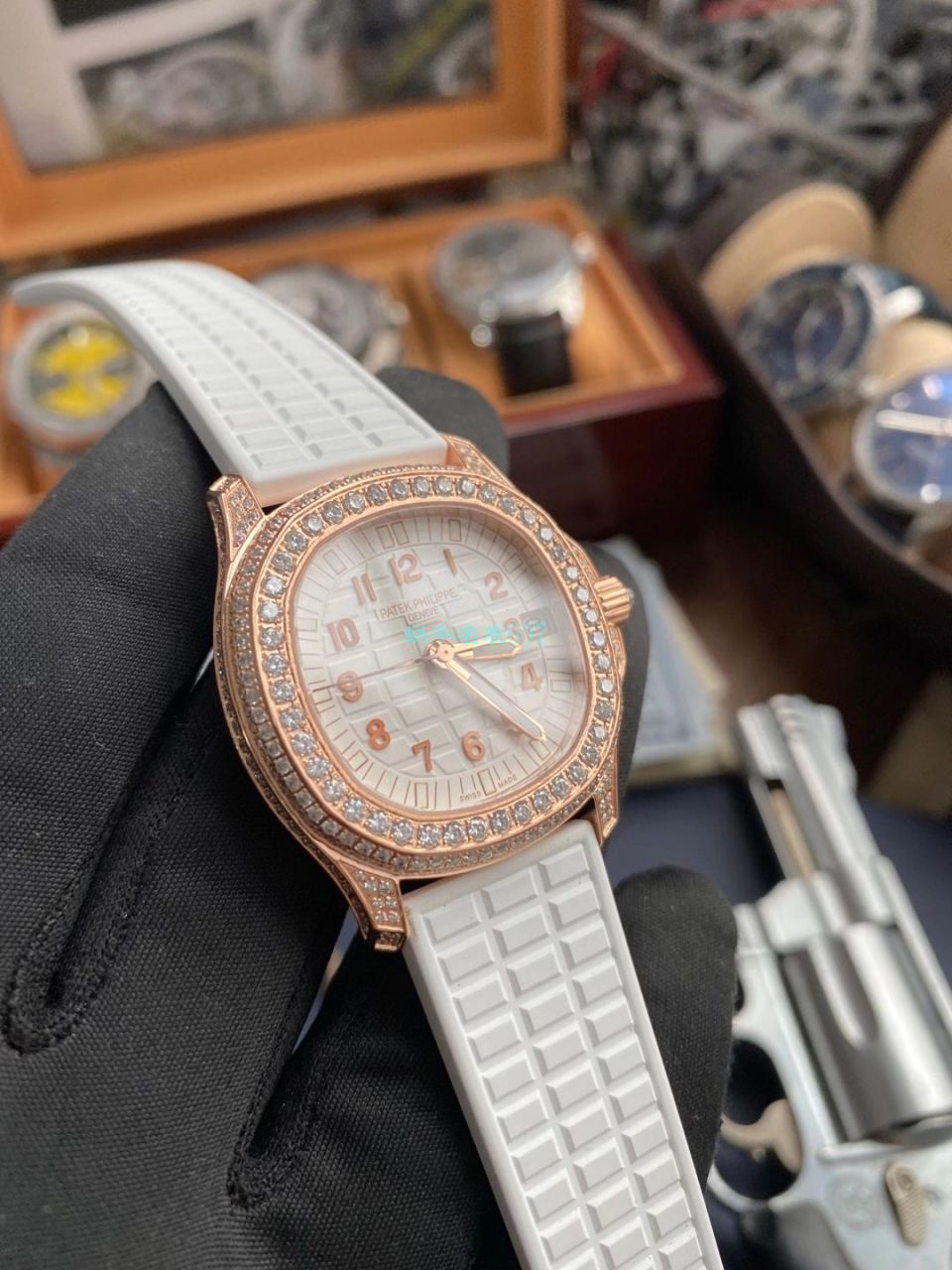 PPF Factory  PATEK PHILIPPE AQUANAUT top  Replica Watches 5069R-001女款 / BD337