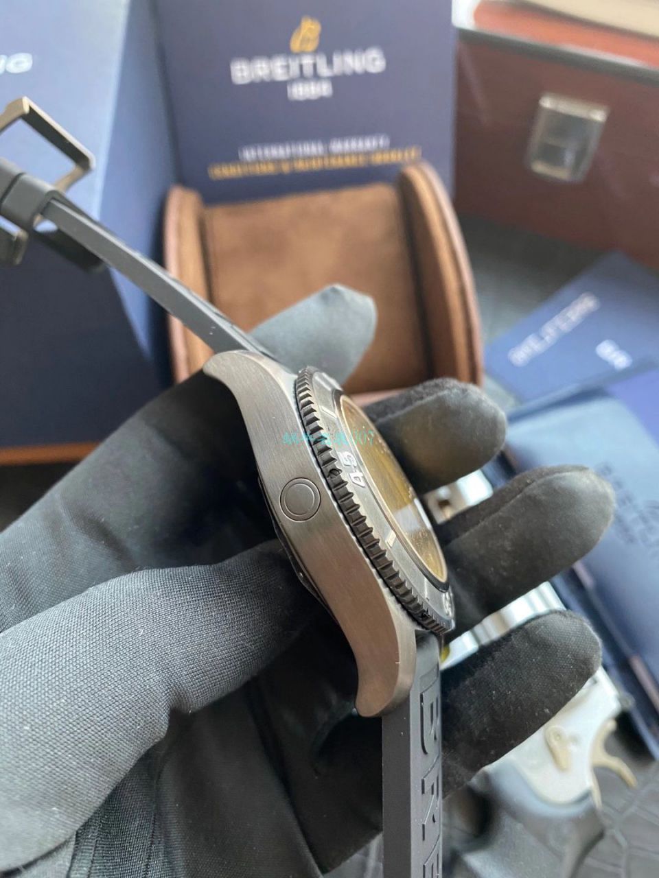 【渠道原单】 Breitling 超级海洋系列M17368B71B1S2（针扣） wrist watches  / BL202