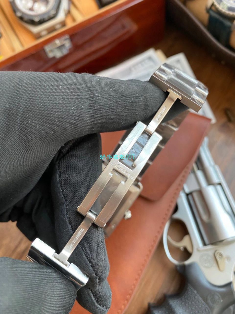 V9 Factory  Cartier  坦克系列1比1 Replica Copy  Watches W5200026（超大号） wrist watches  / K313