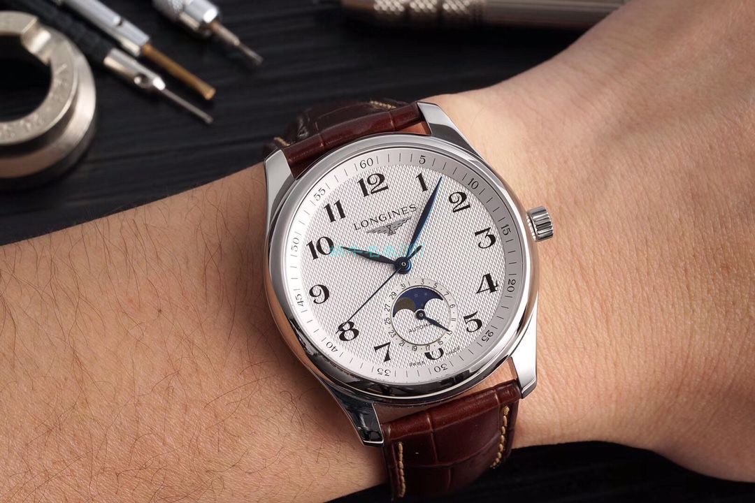 GS Factory  top  Replica Copy  Longines 名匠L2.909.4.78.3月相 wrist watches  / L163