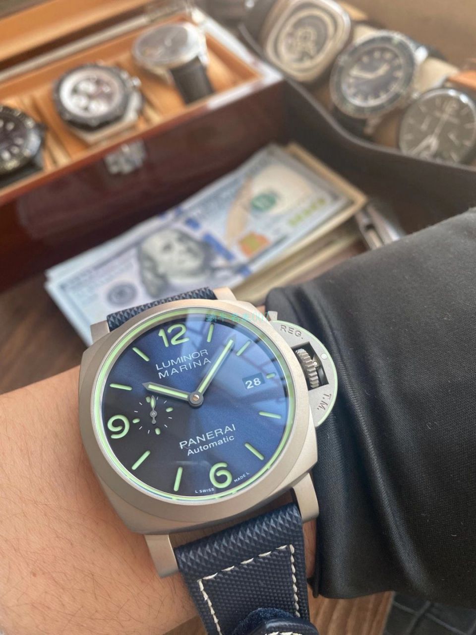 VS Factory Panerai LUMINOR Perfect  top  Replica Copy  Watches PAM01117 wrist watches  / VSPAM01117