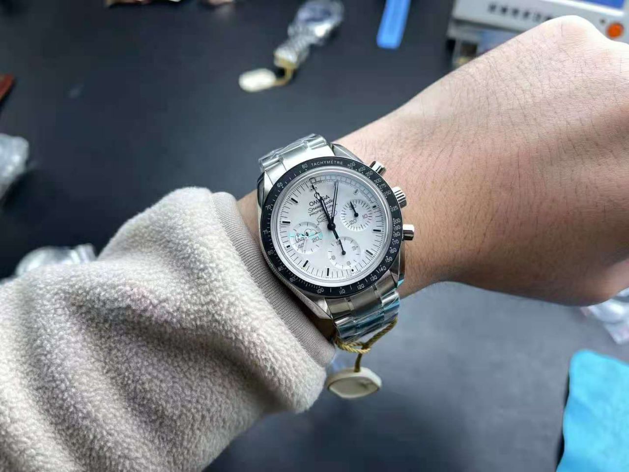 OM Factory OMEGA超霸史努比 Perfect  High quality  Copy  Watches 311.32.42.30.04.003 wrist watches  / M773