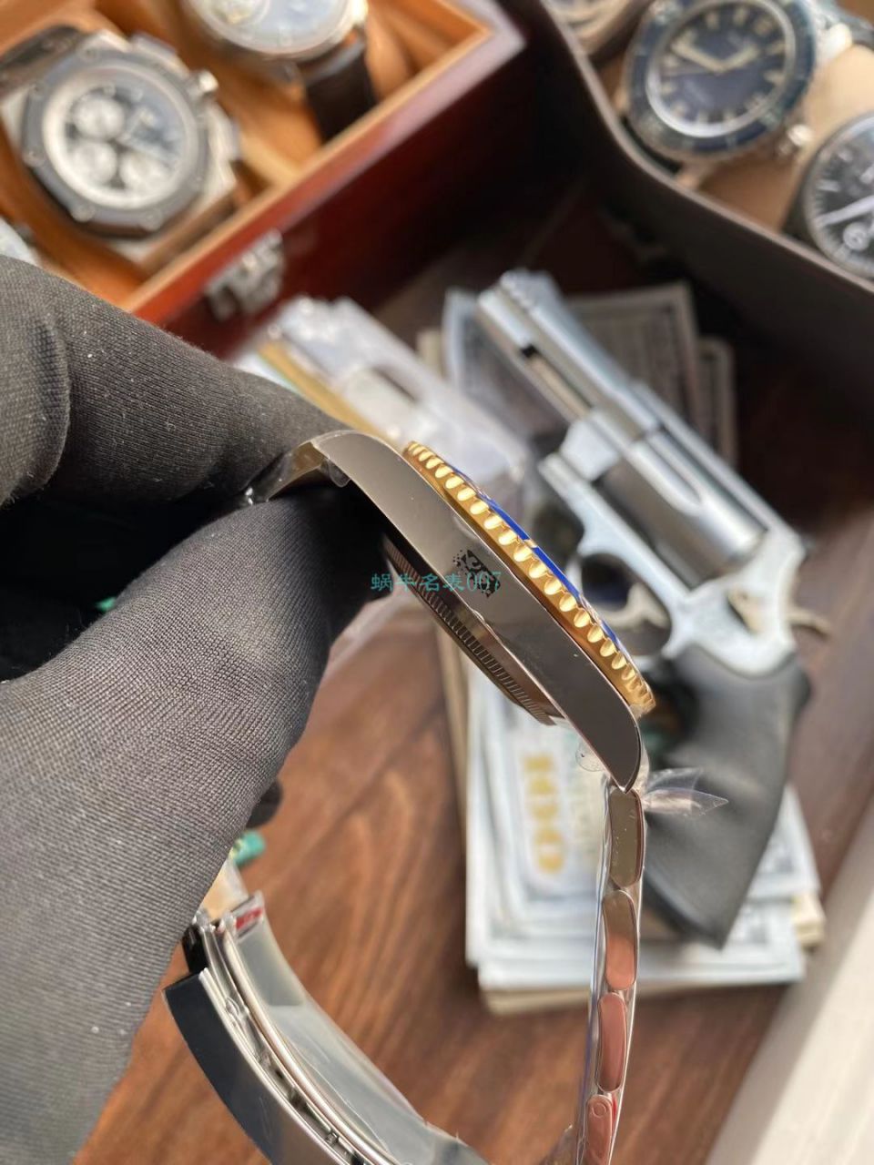 VS Factory  Rolex  Submariner 型间金蓝水鬼 Perfect  High quality  Replica Watches 116613LB-97203 / R712
