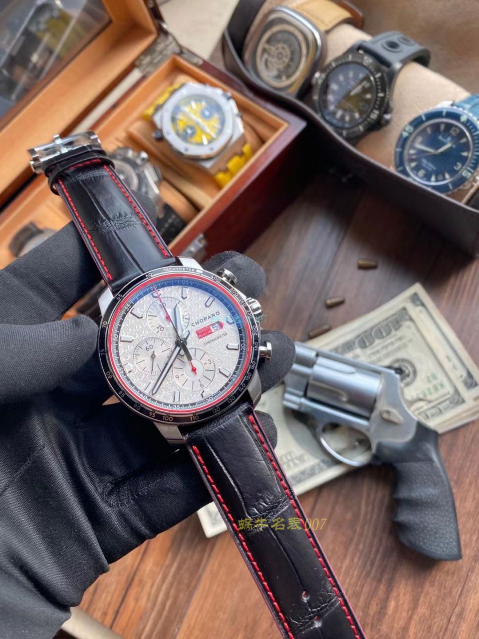 ‍【视频 评测】七星努荐 V7神器 V7 Factory V2版本 Chopard 赛车 Perfect  Replica Copy  Watches  / XB083