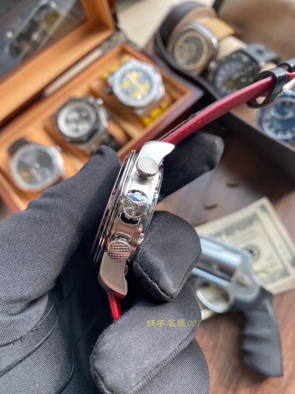 ‍【视频 评测】七星努荐 V7神器 V7 Factory V2版本 Chopard 赛车 Perfect  Replica Copy  Watches  / XB083
