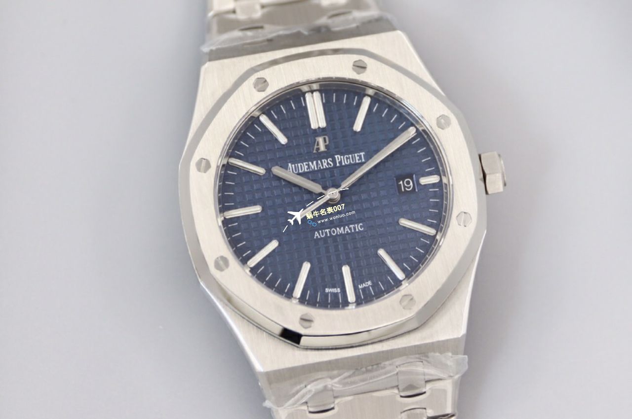  Video analysis APS Factory Audemars Piguet  Replica Copy 15400 Watches 15400ST.OO.1220ST.03，15400ST.OO.1220ST.02 / AP223