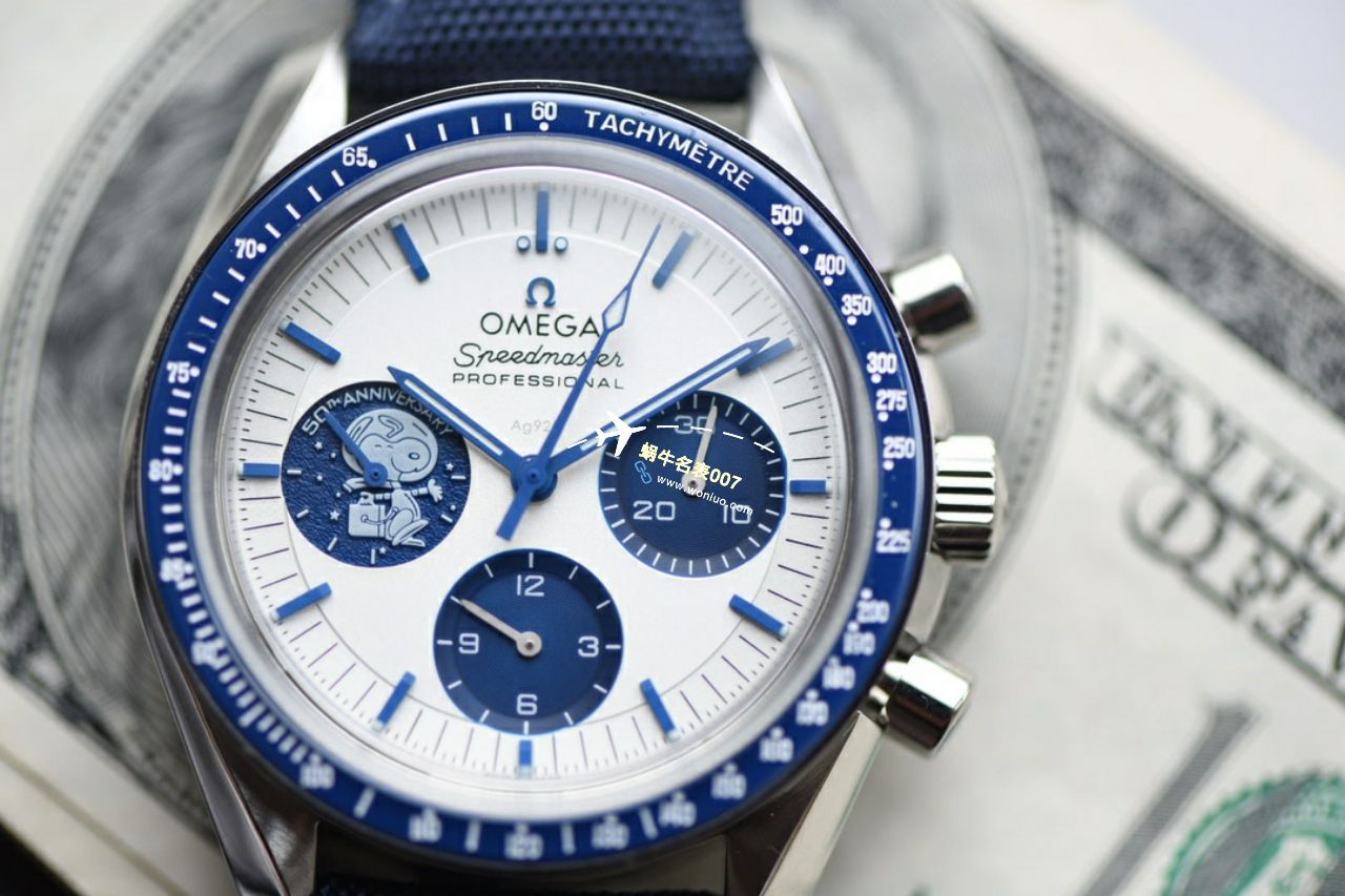  Video analysis OSOMEGA超霸系列 Replica Copy 310.32.42.50.02.001 wrist watches (史努比奖”50周年纪念 wrist watches ) / M778