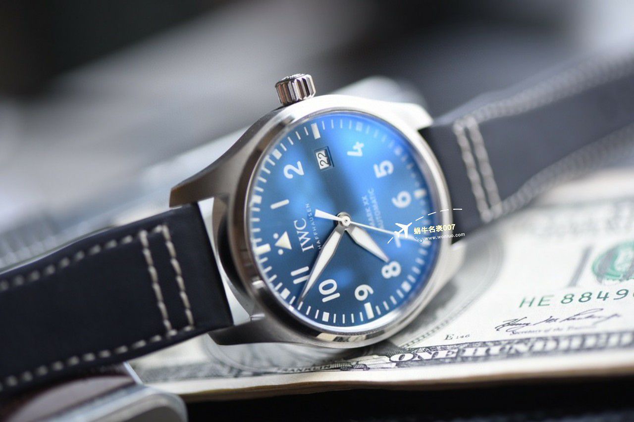 V7 Factory  Perfect  Replica  IWC  Watches “劳伦斯体育公益基金会”特别版和TOP GUN IW326906 / WG613