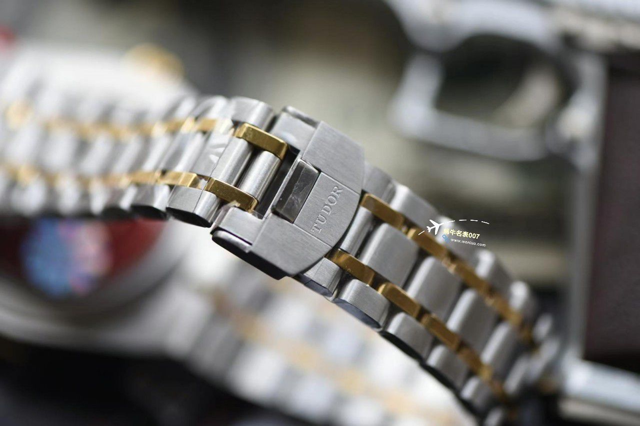  Video analysis V7 Factory  Tudor  Perfect   Replica Watches 皇家系列M28600-0005，M28603-0008，M28603-0006 wrist watches  / DT080