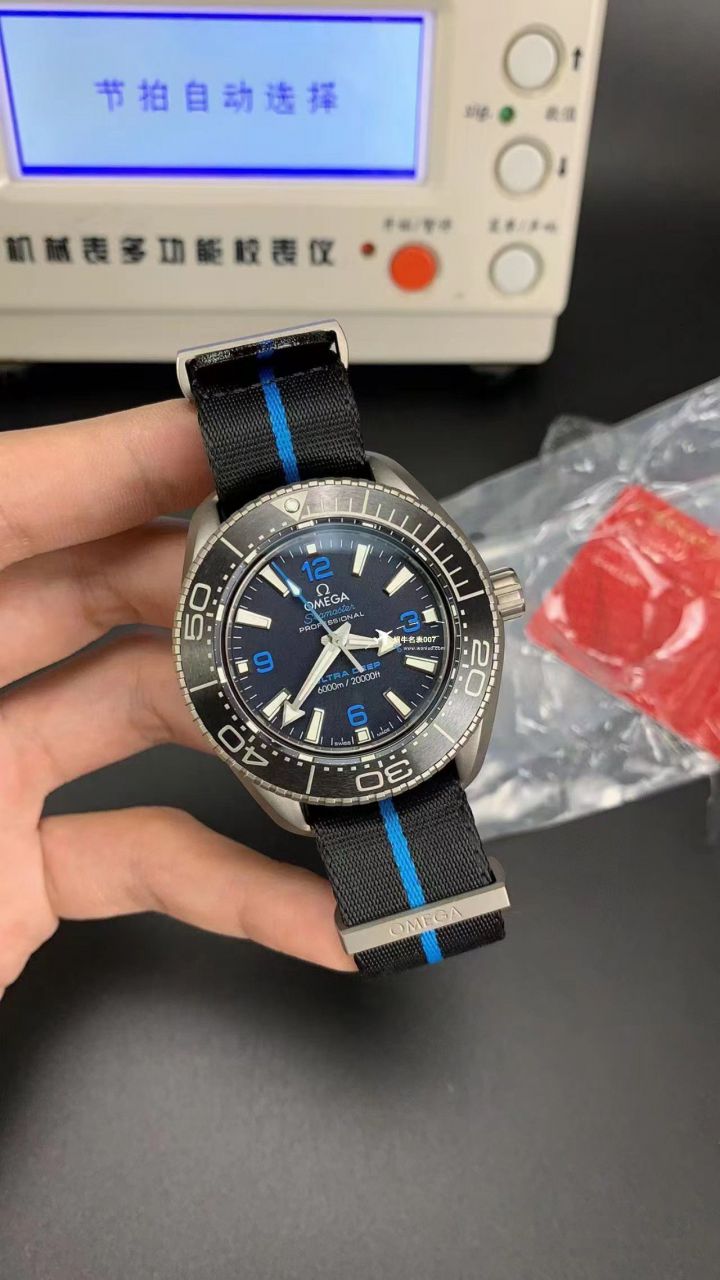  Video analysis VS Factory   Replica Watches OMEGA Seamaster 6000米海王215.30.46.21.03.001，215.92.46.21.01.001 wrist watches  / M781