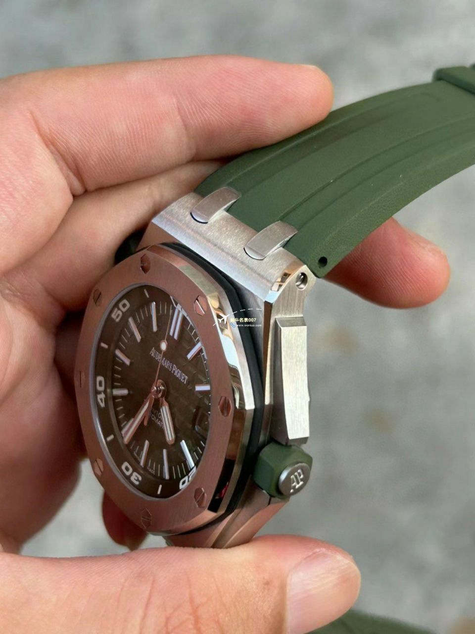  Video analysis APS Factory 一体机 Best  Replica Copy Audemars Piguet  Royal Oak Offshore 系列15710ST.OO.A002CA.01 wrist watches  / AP225