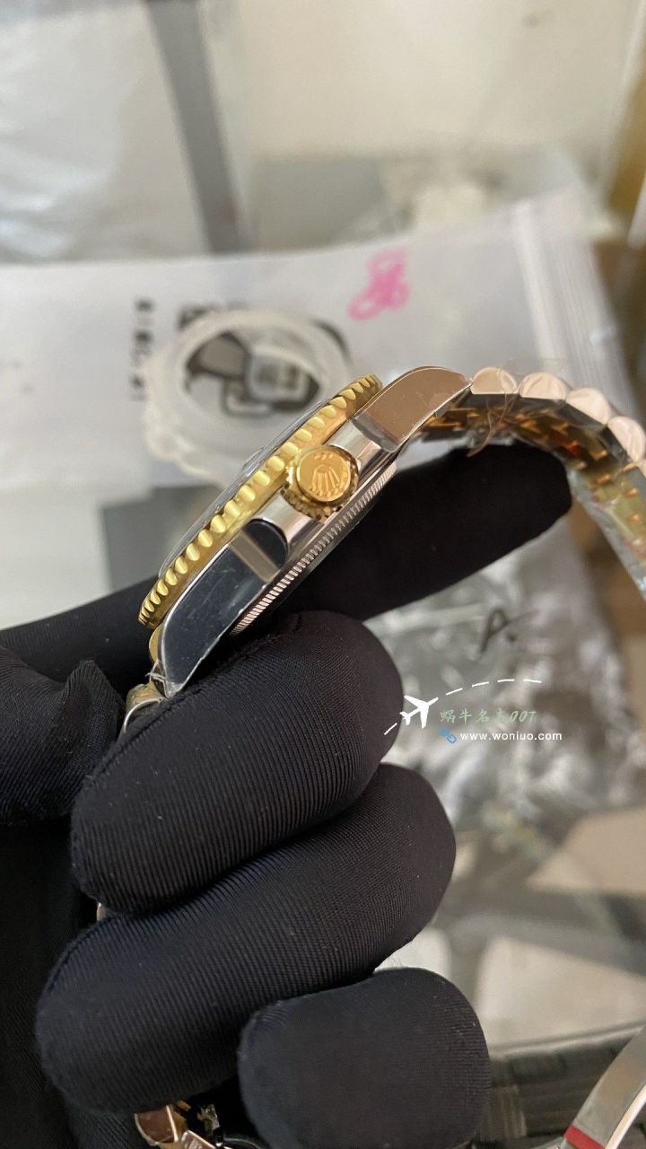 clean Rolex  Perfect  Replica Copy  Watches  GMT MASTER 皮蛋圈m126713grnr-0001 wrist watches  / R838