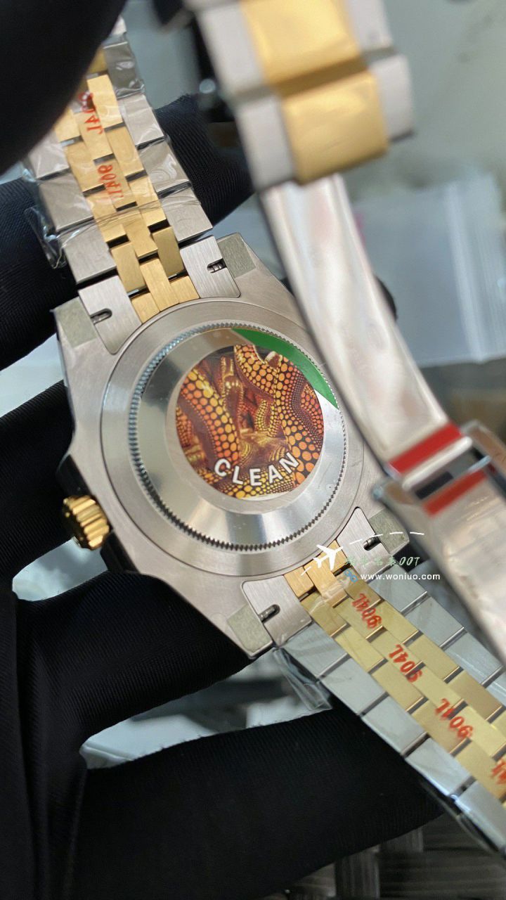 clean Rolex  Perfect  Replica Copy  Watches  GMT MASTER 皮蛋圈m126713grnr-0001 wrist watches  / R838