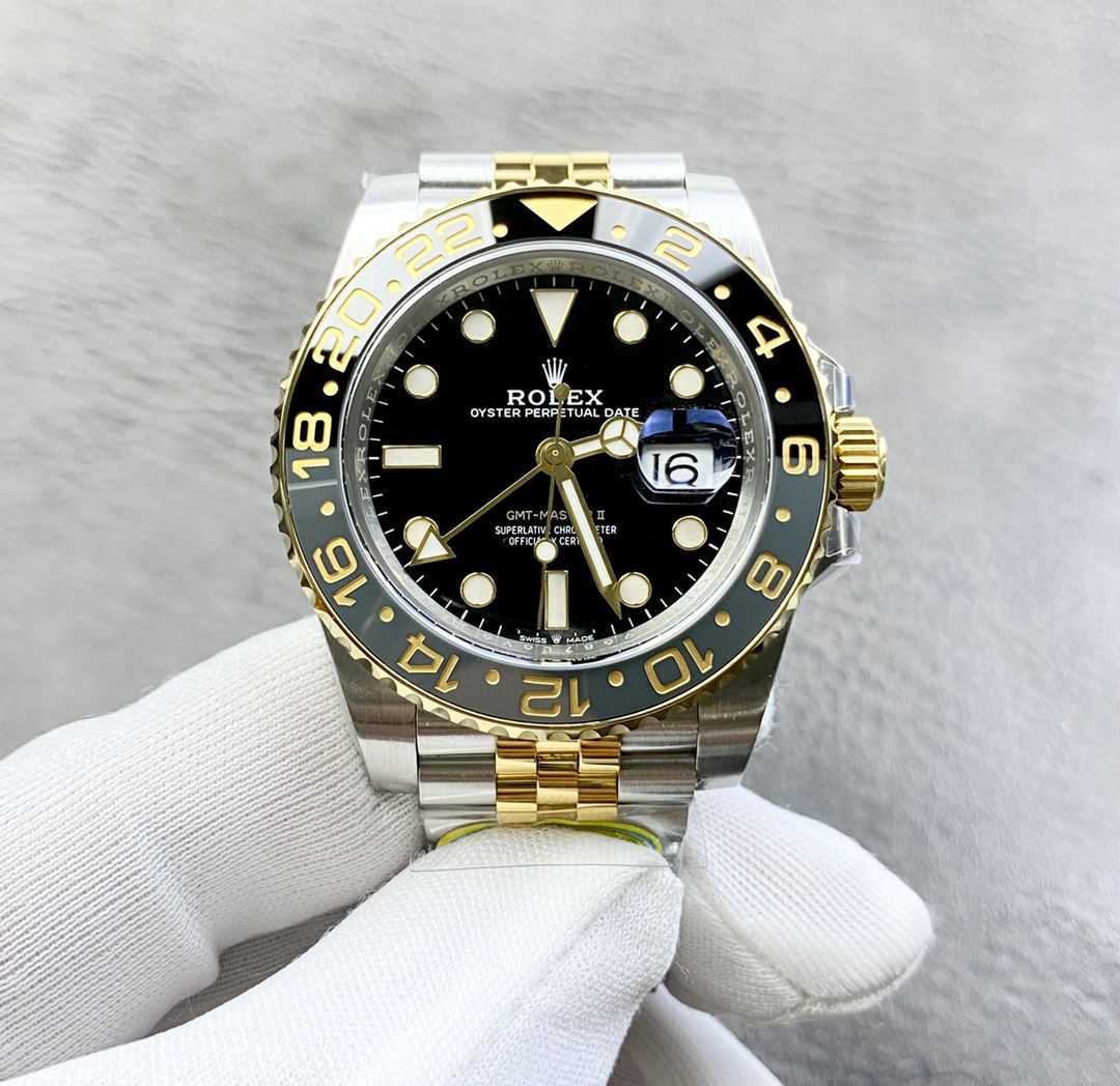 clean Rolex  Perfect  Replica Copy  Watches  GMT MASTER 皮蛋圈m126713grnr-0001 wrist watches  / R838
