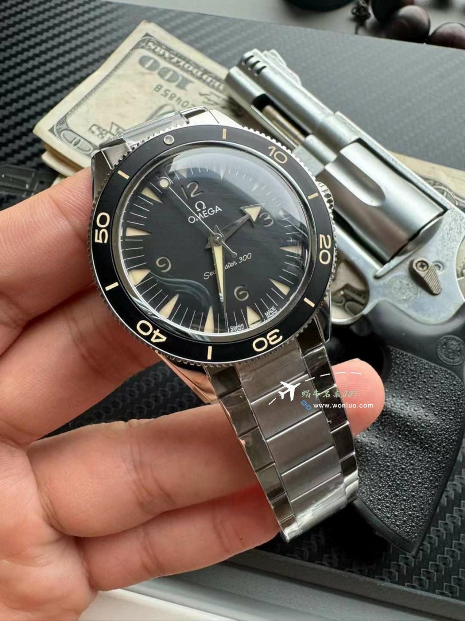 VSOMEGA Seamaster 300米复古锅盖 Replica Copy 234.30.41.21.01.001 wrist watches  / VS799