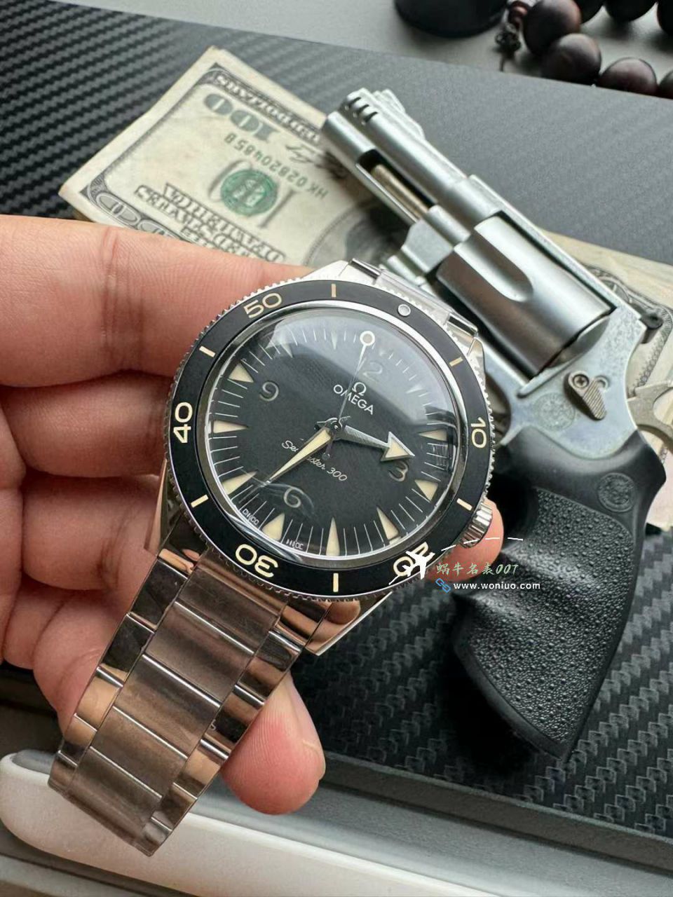 VSOMEGA Seamaster 300米复古锅盖 Replica Copy 234.30.41.21.01.001 wrist watches  / VS799