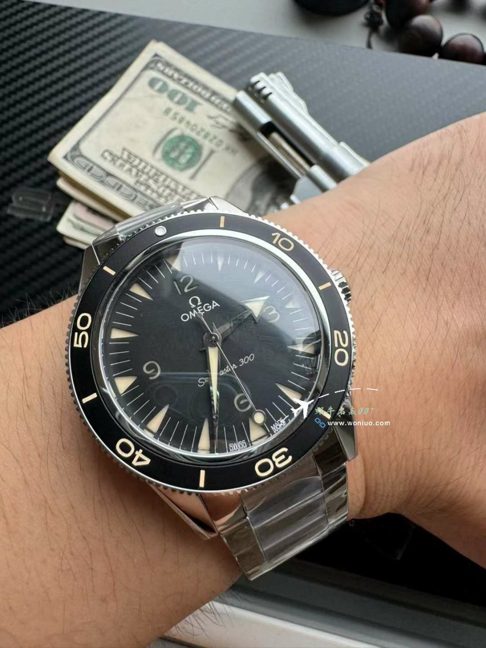VSOMEGA Seamaster 300米复古锅盖 Replica Copy 234.30.41.21.01.001 wrist watches  / VS799